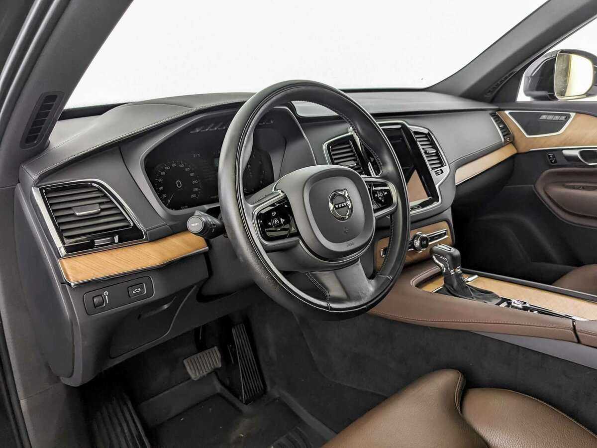 Volvo XC90, 2021 Фото №13
