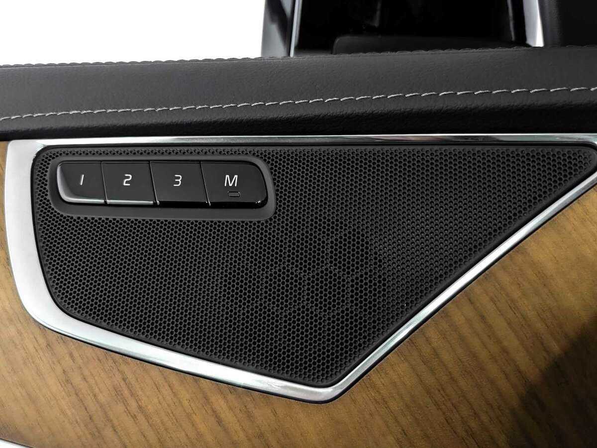 Volvo XC90, 2021 Фото №17