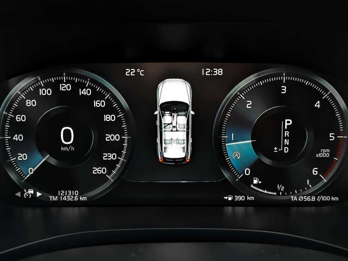 Volvo XC60, 2018 Фото №12