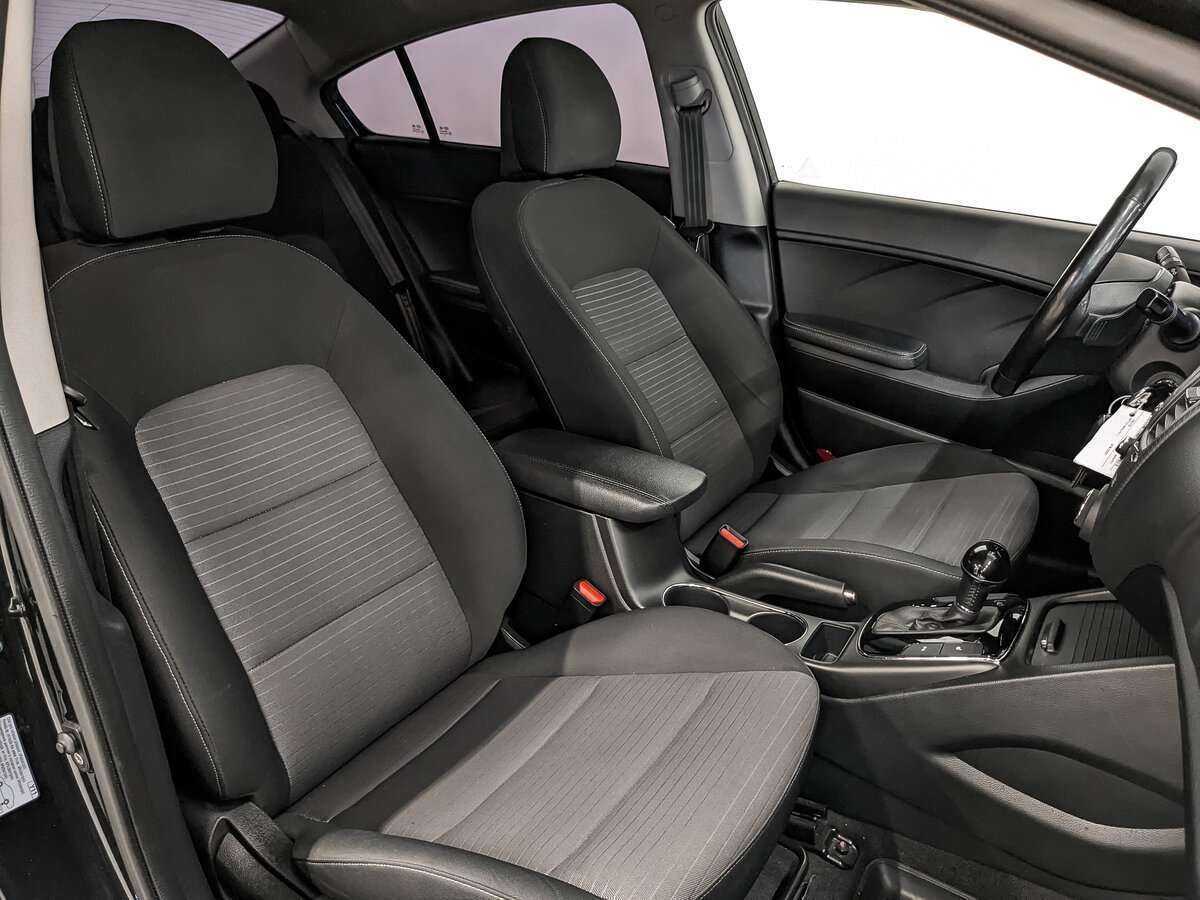 Kia Cerato, 2017 Фото №23