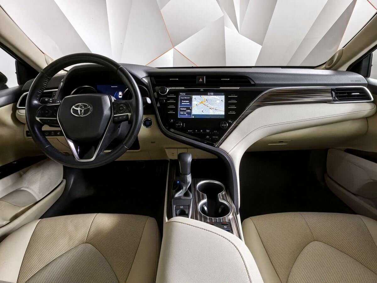 Toyota Camry, 2020 Фото №10