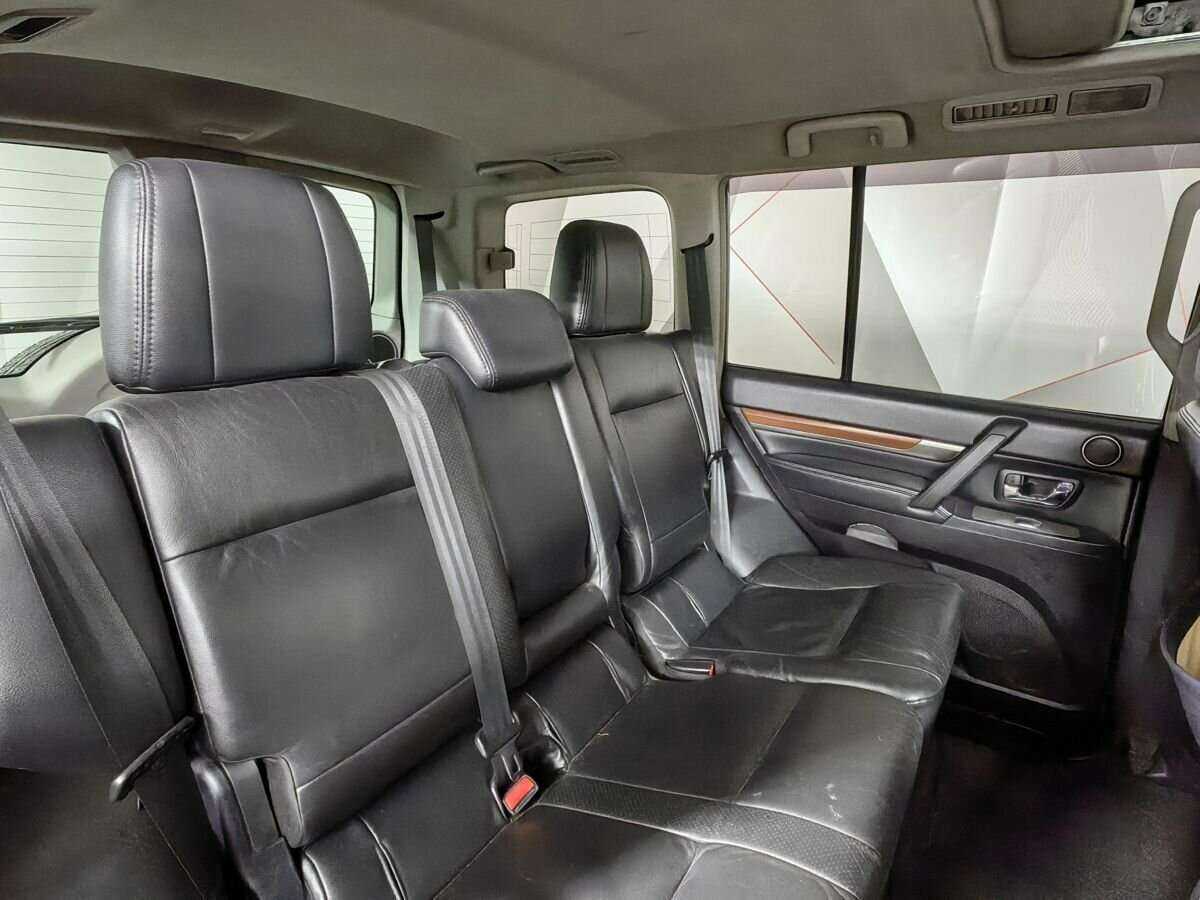 Mitsubishi Pajero, 2008 Фото №12