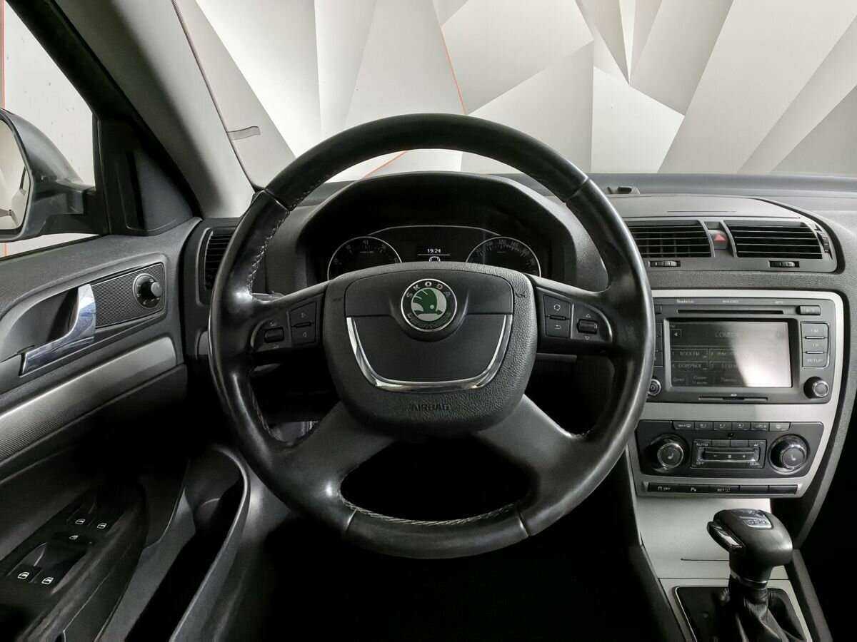 Skoda Octavia DSG7, 2011 Фото №15