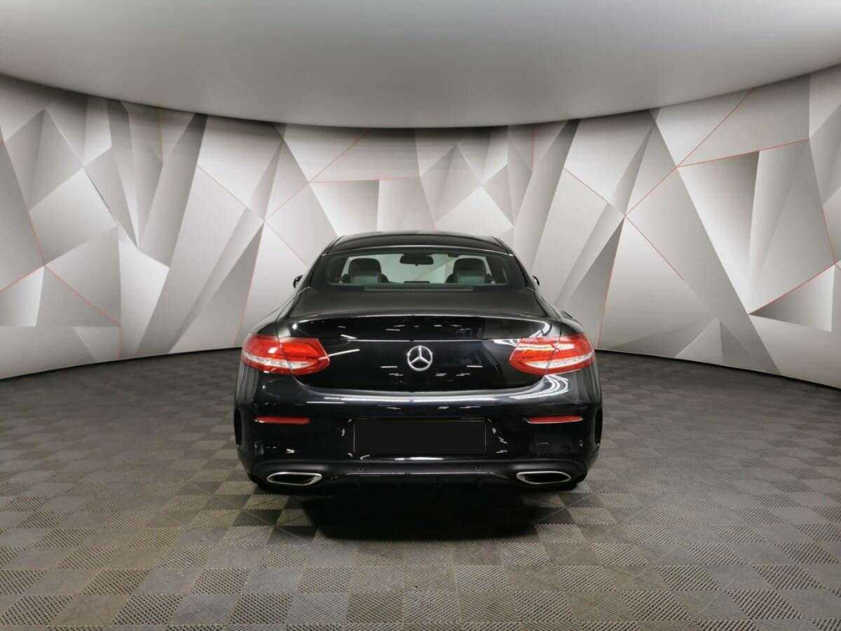 Mercedes-Benz C-Класс 200, 2018 - 72 812 км. | Фото №8