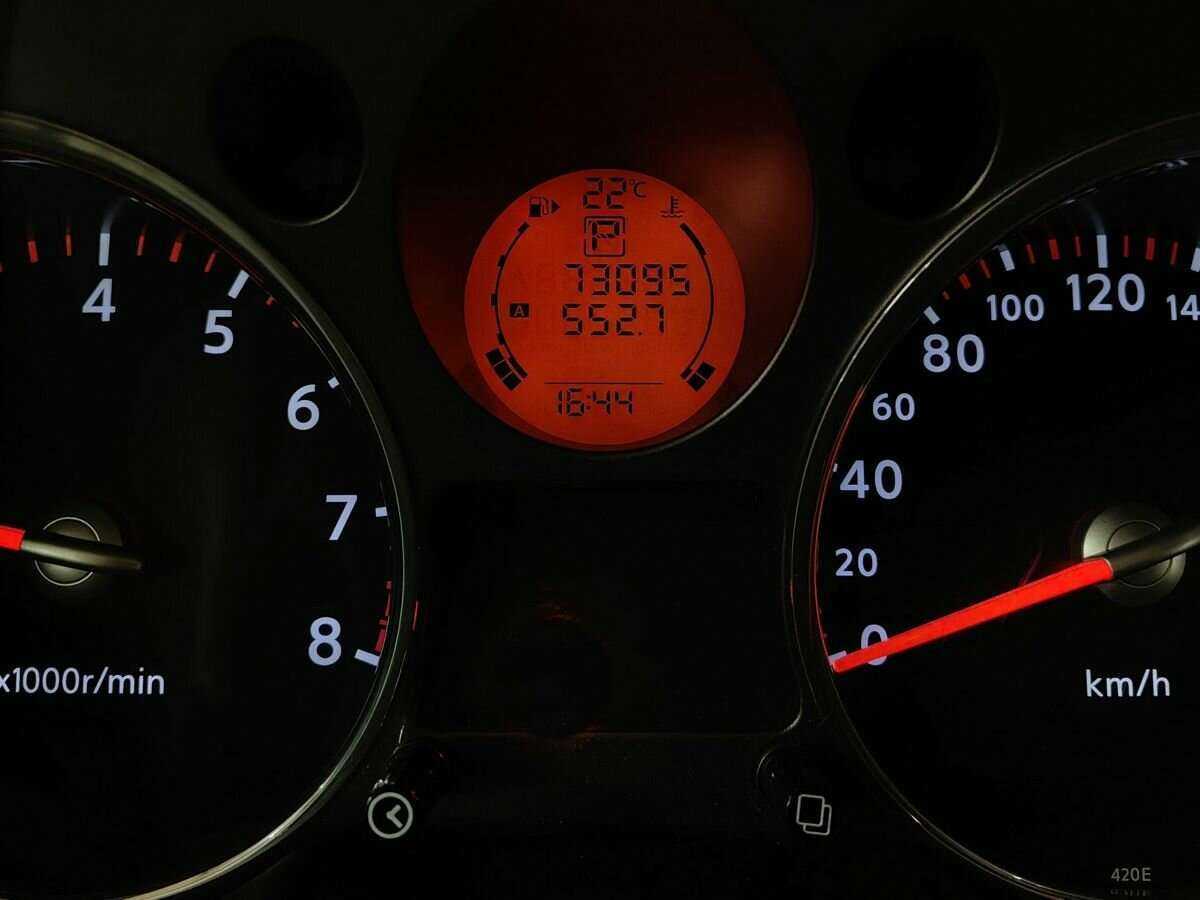 Nissan X-Trail, 2010 Фото №12