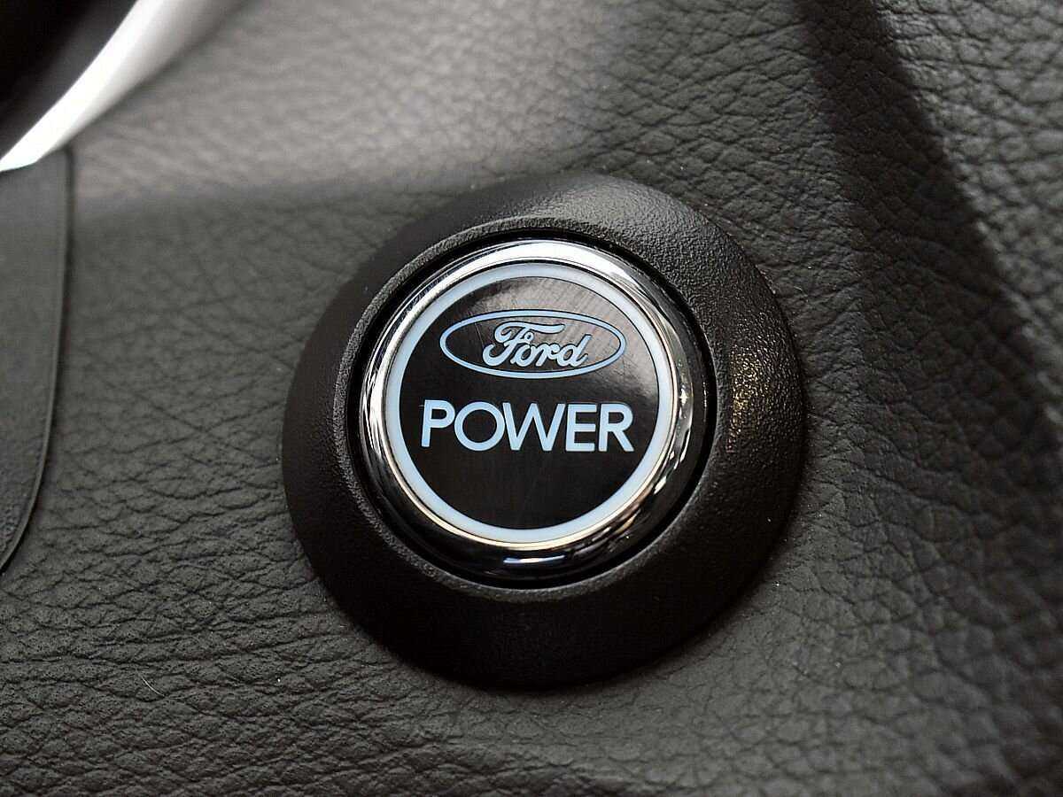 Ford Focus, 2011 Фото №11