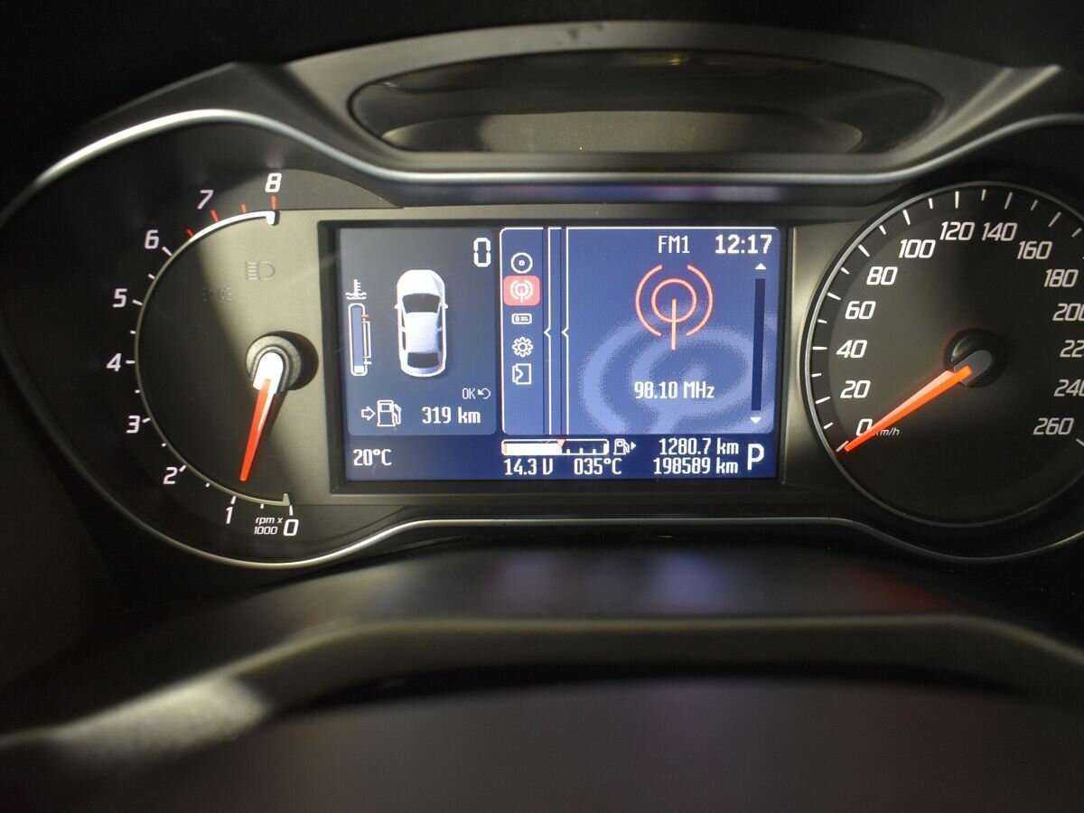 Ford Mondeo, 2011 Фото №11