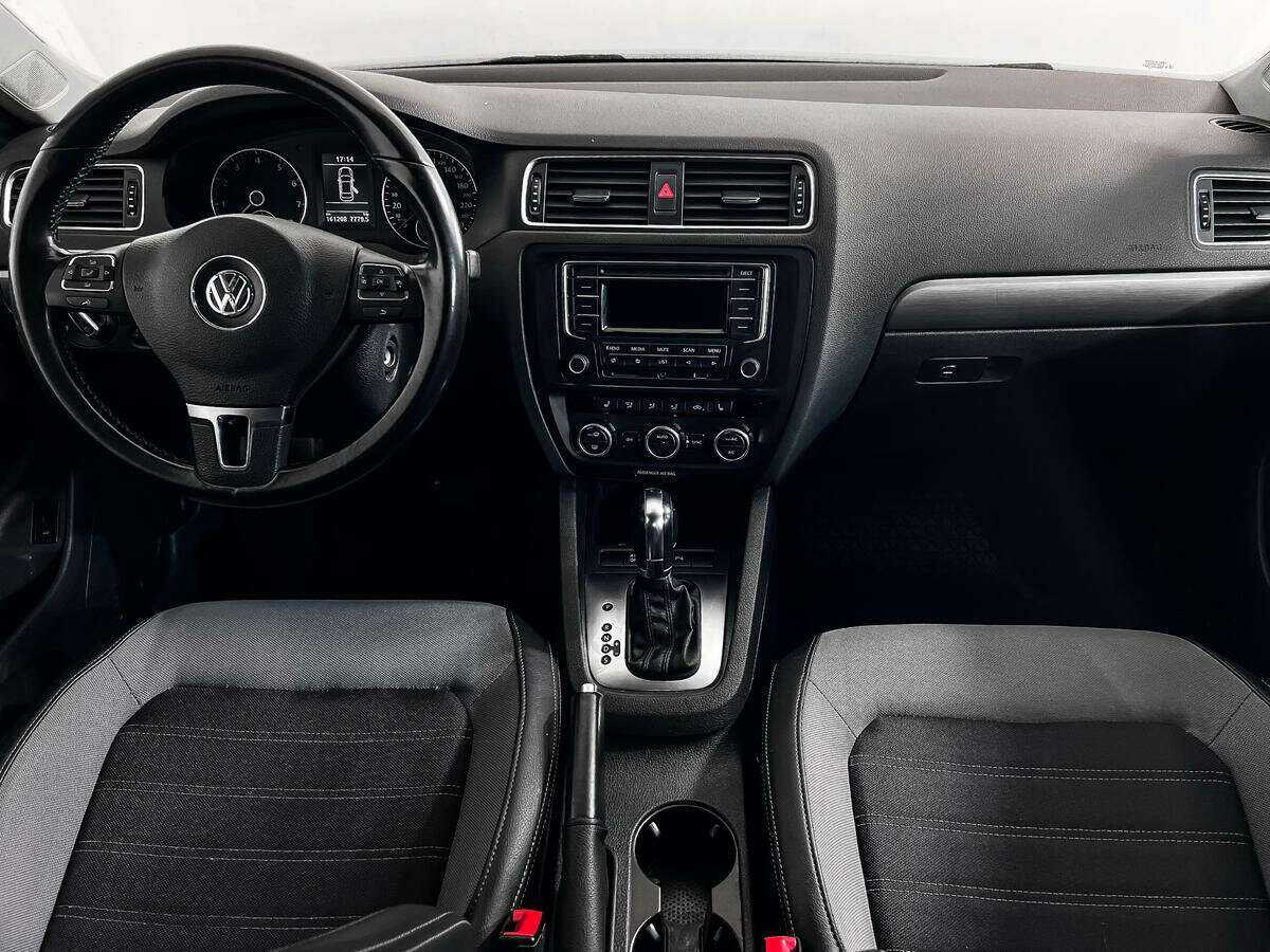Volkswagen Jetta, 2013 Фото №12