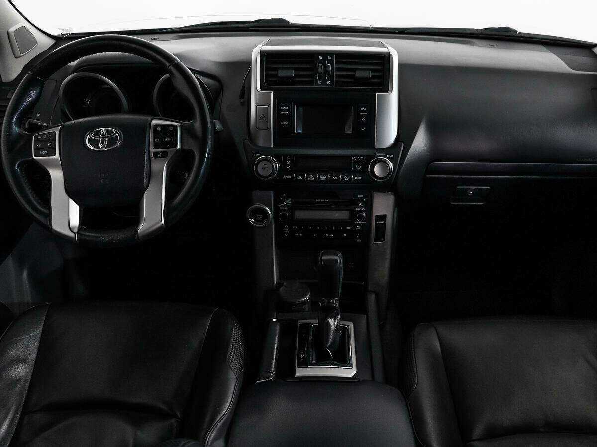 Toyota Land Cruiser Prado, 2011 Фото №15