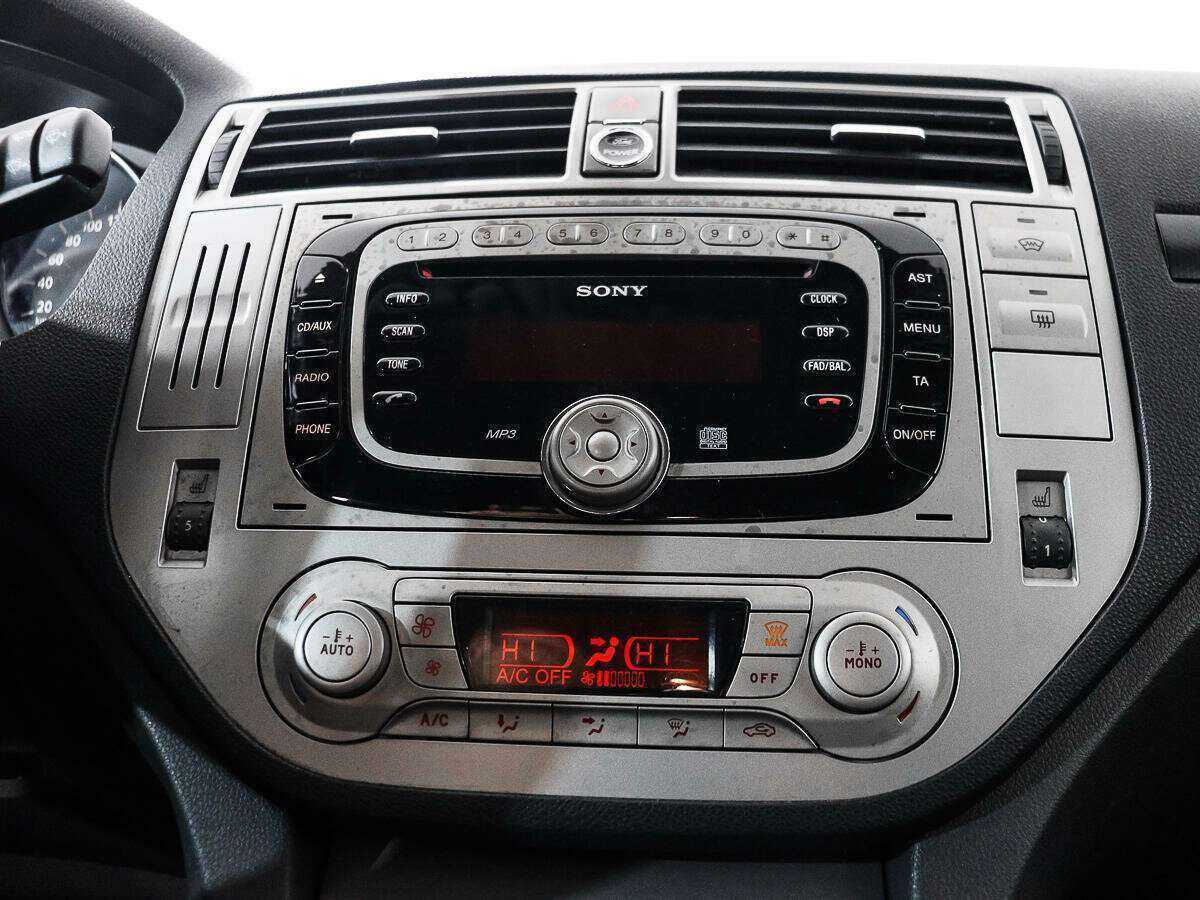 Ford Kuga, 2011 Фото №13