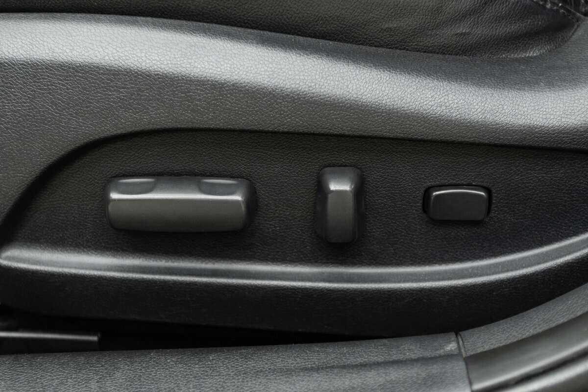 Hyundai Sonata, 2011 Фото №19