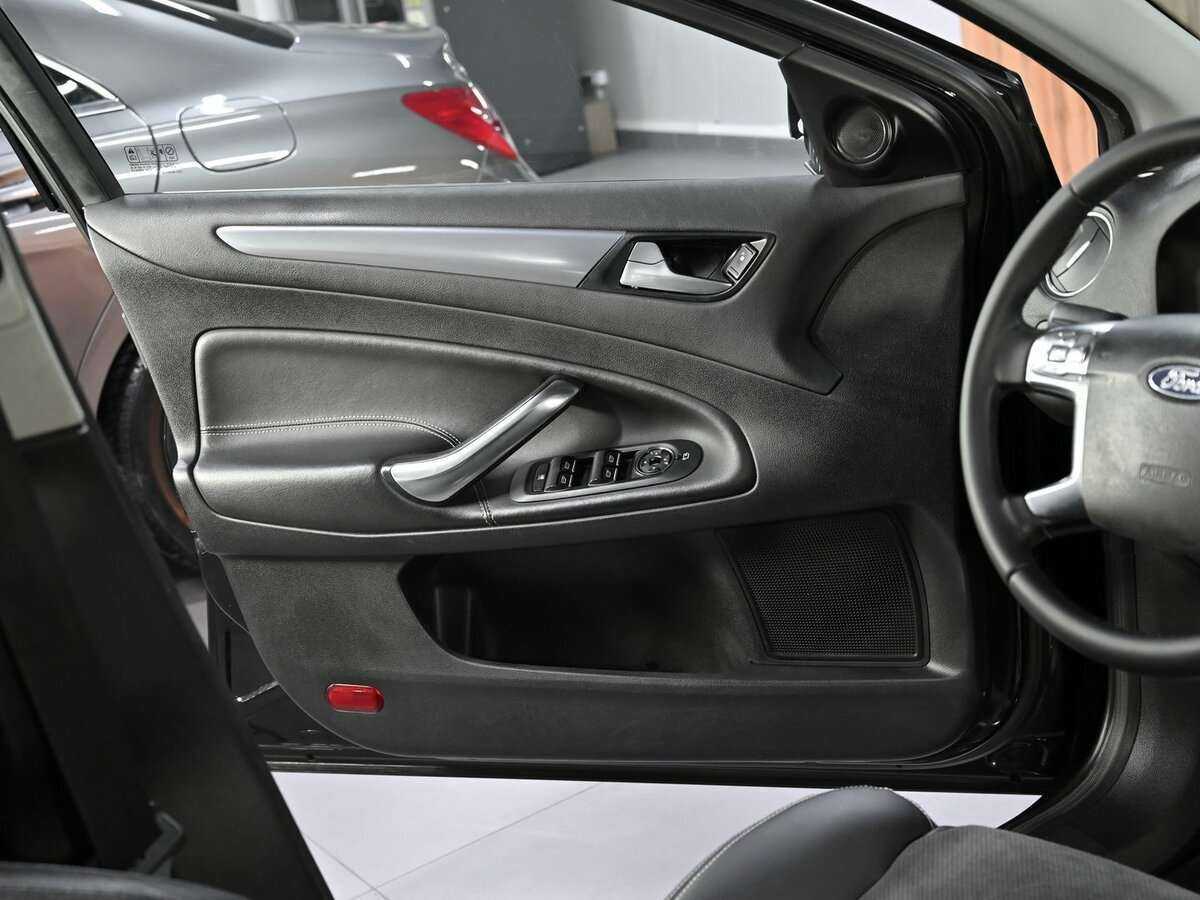 Ford Mondeo, 2012 Фото №5