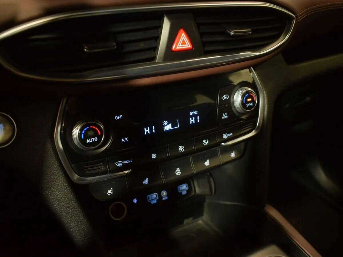 Hyundai Santa Fe, 2019 Фото №21