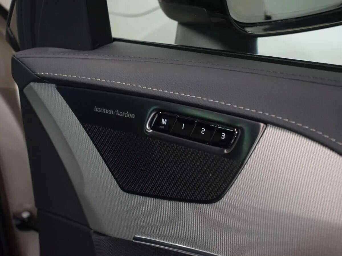 Volvo XC90, 2023 Фото №21