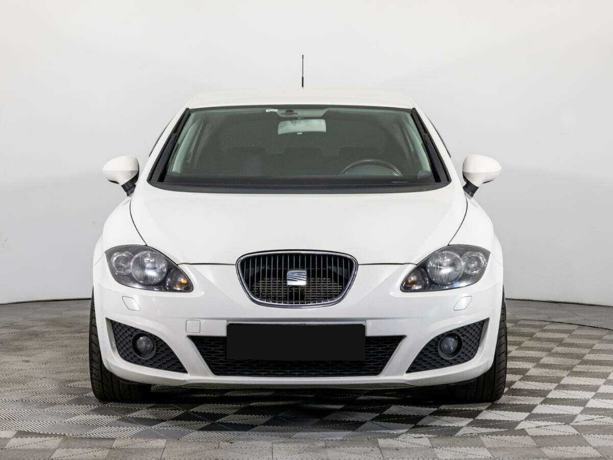 SEAT Leon, 2011 Фото №2