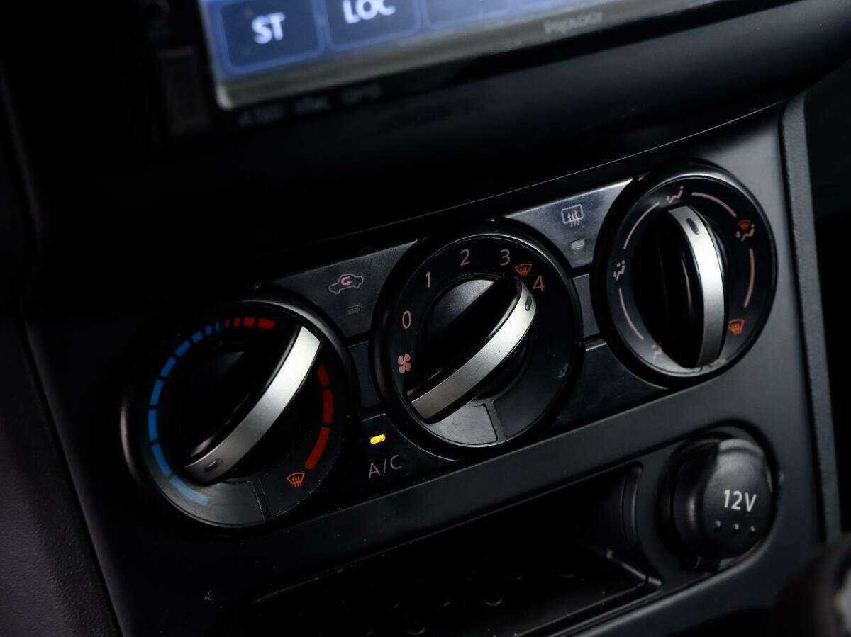 Nissan Qashqai+2, 2010 Фото №14