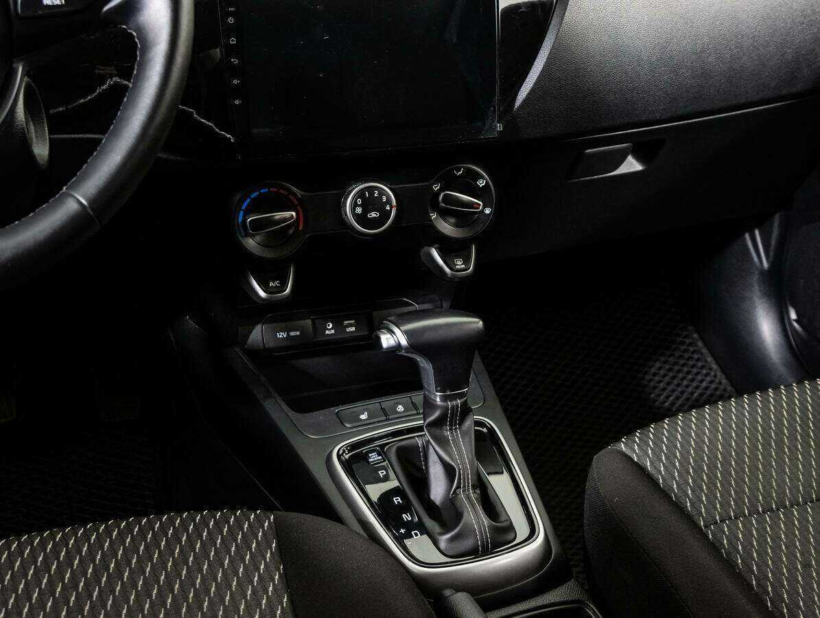 Kia Rio, 2019 Фото №13