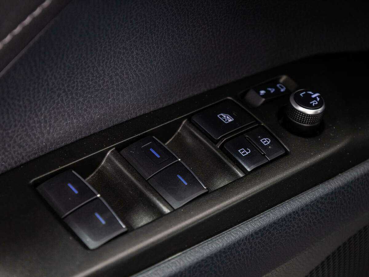 Toyota Camry, 2021 Фото №19