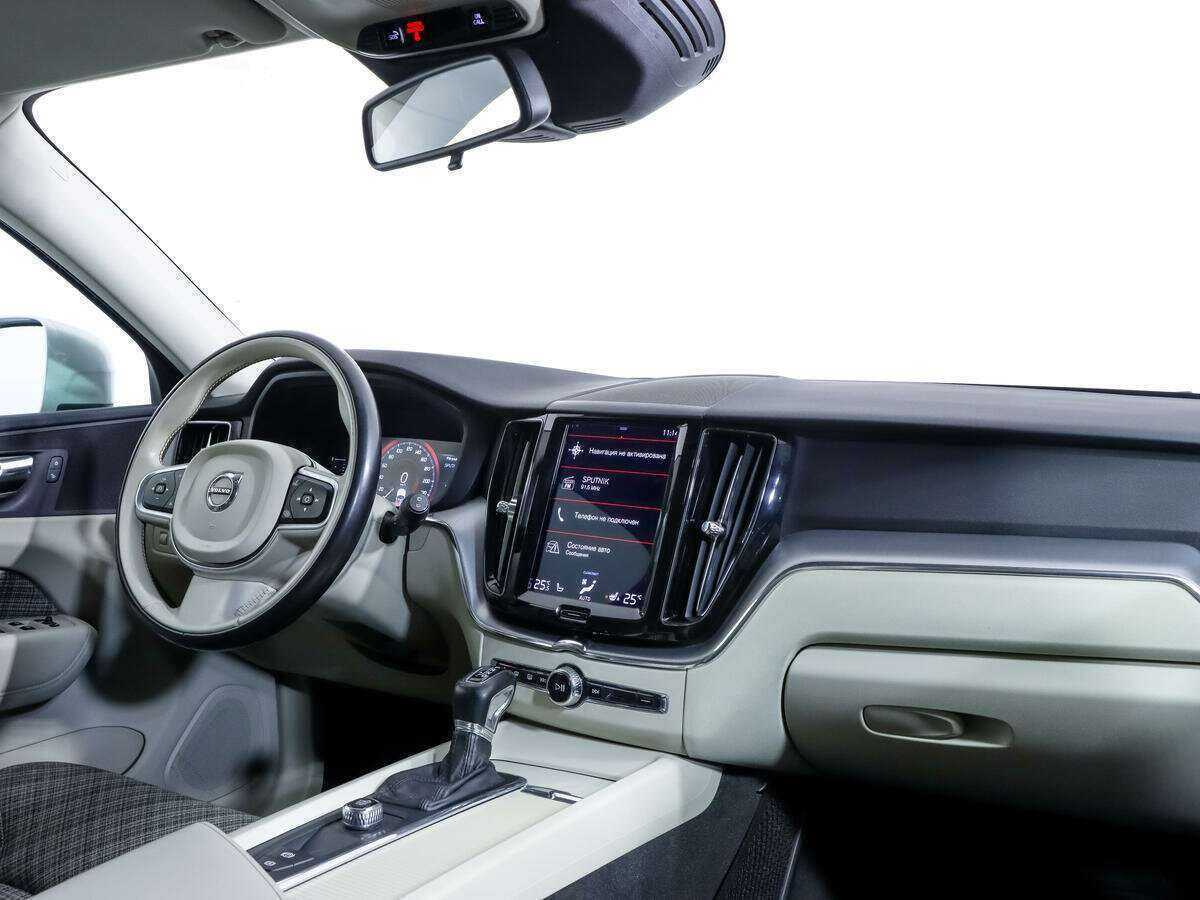 Volvo XC60, 2018 Фото №9