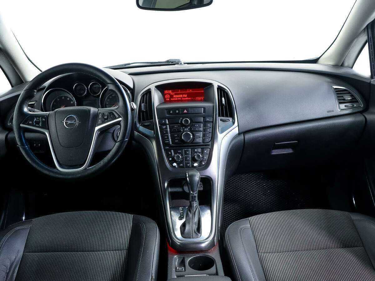 Opel Astra, 2010 Фото №10