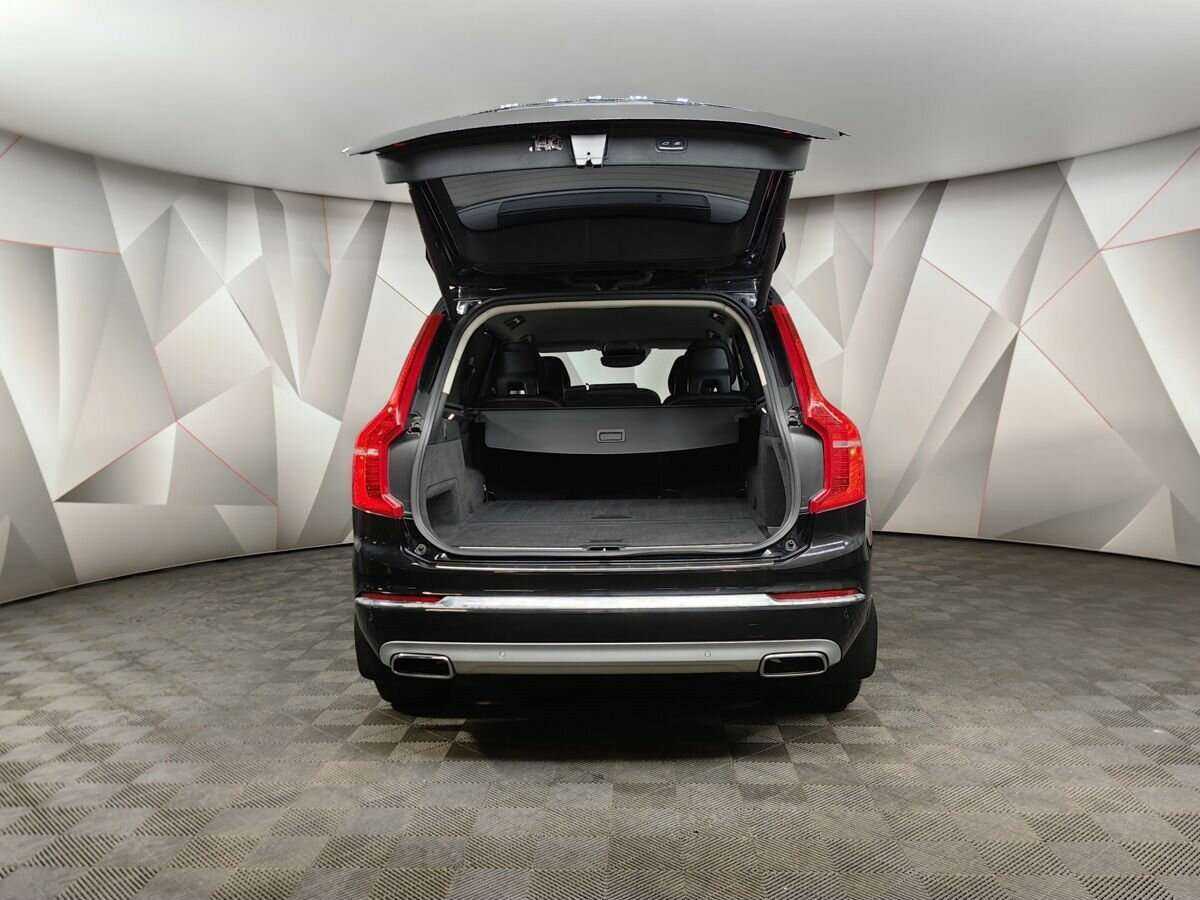 Volvo XC90 B5, 2019 Фото №11
