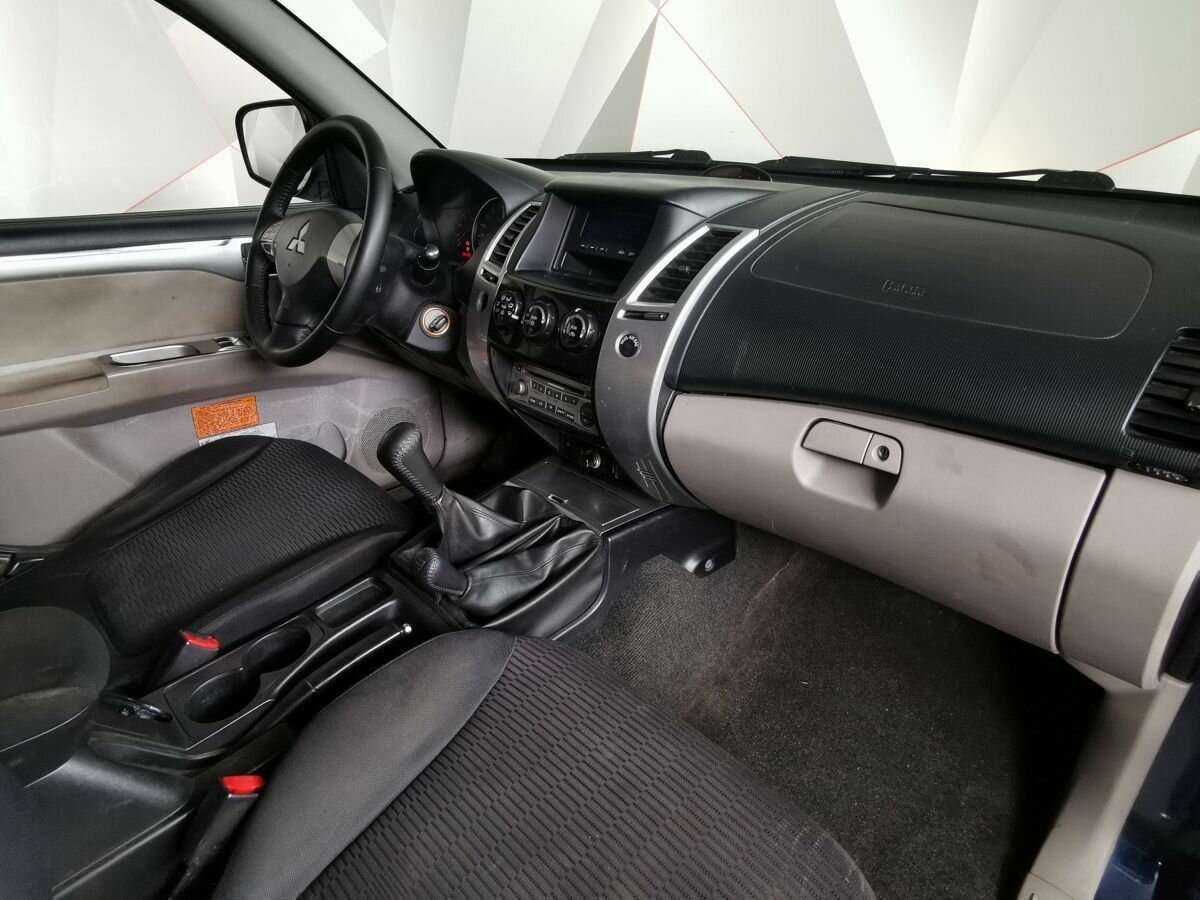 Mitsubishi Pajero Sport, 2008 Фото №9