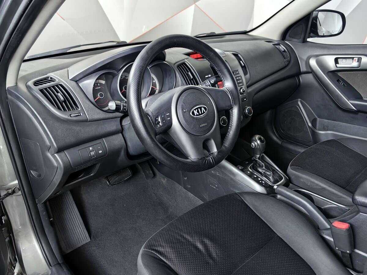 Kia Cerato 4-speed, 2010 Фото №14