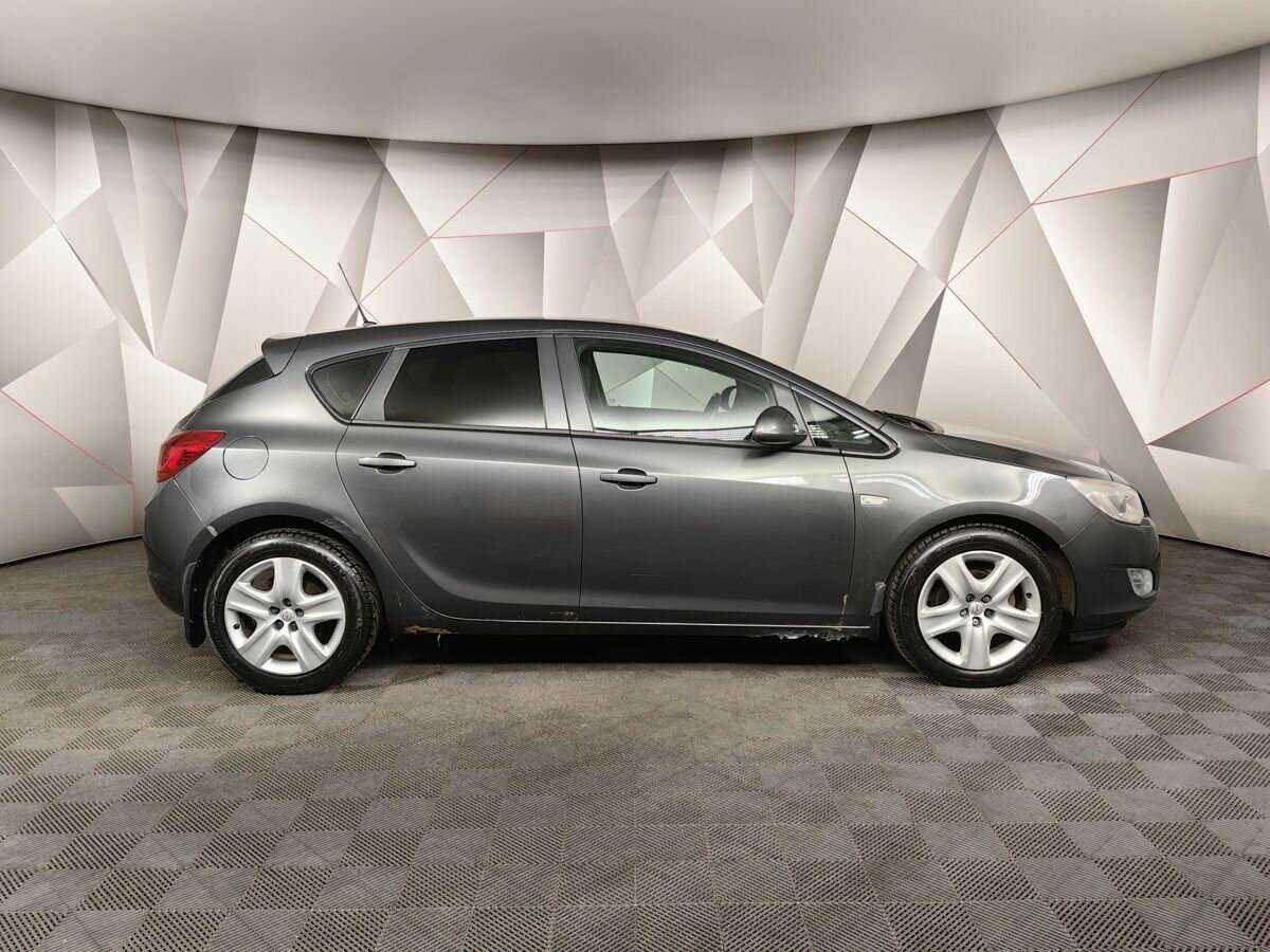 Opel Astra, 2011 - 146 665 км. | Фото №6