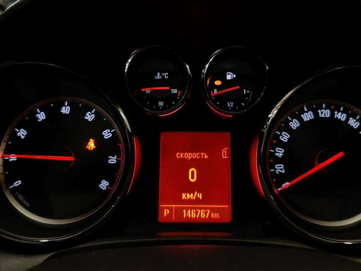 Opel Astra, 2011 Фото №17