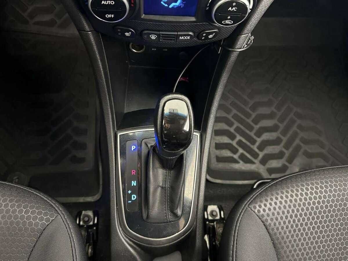 Hyundai Solaris, 2016 Фото №12