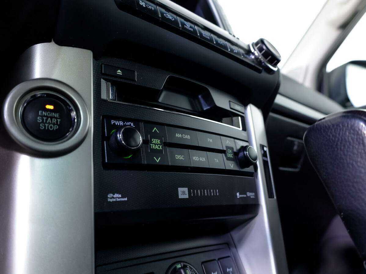 Toyota Land Cruiser Prado, 2013 Фото №20