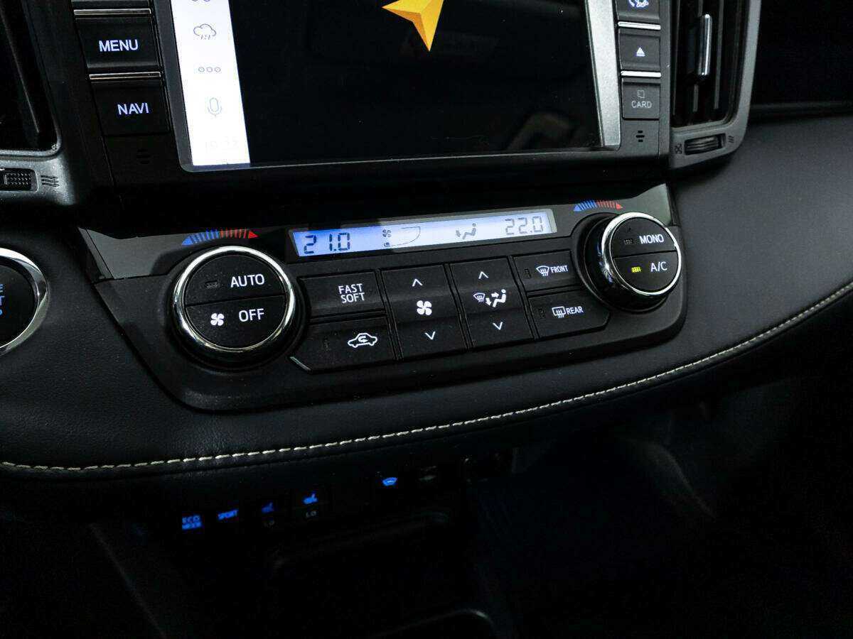 Toyota RAV4, 2018 Фото №20