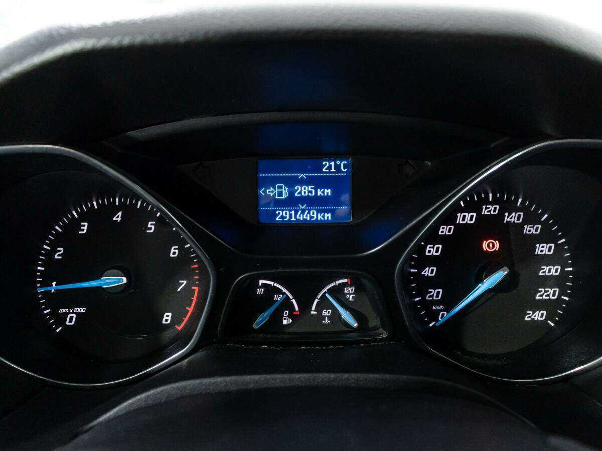 Ford Focus, 2011 Фото №12