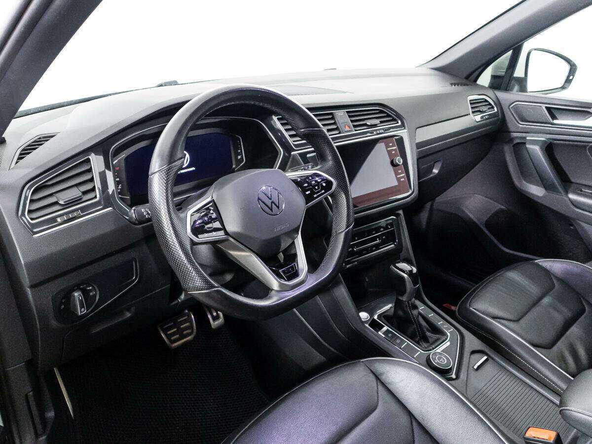 Volkswagen Tiguan, 2021 Фото №11