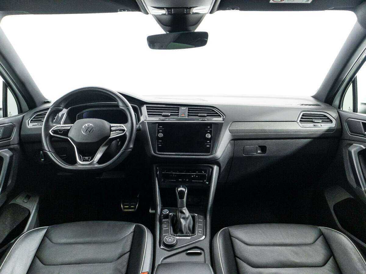 Volkswagen Tiguan, 2021 Фото №13