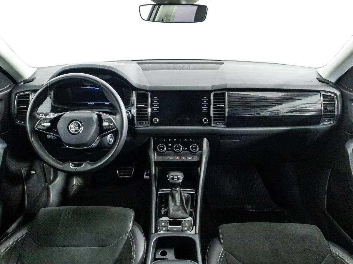 Skoda Kodiaq, 2021 Фото №12