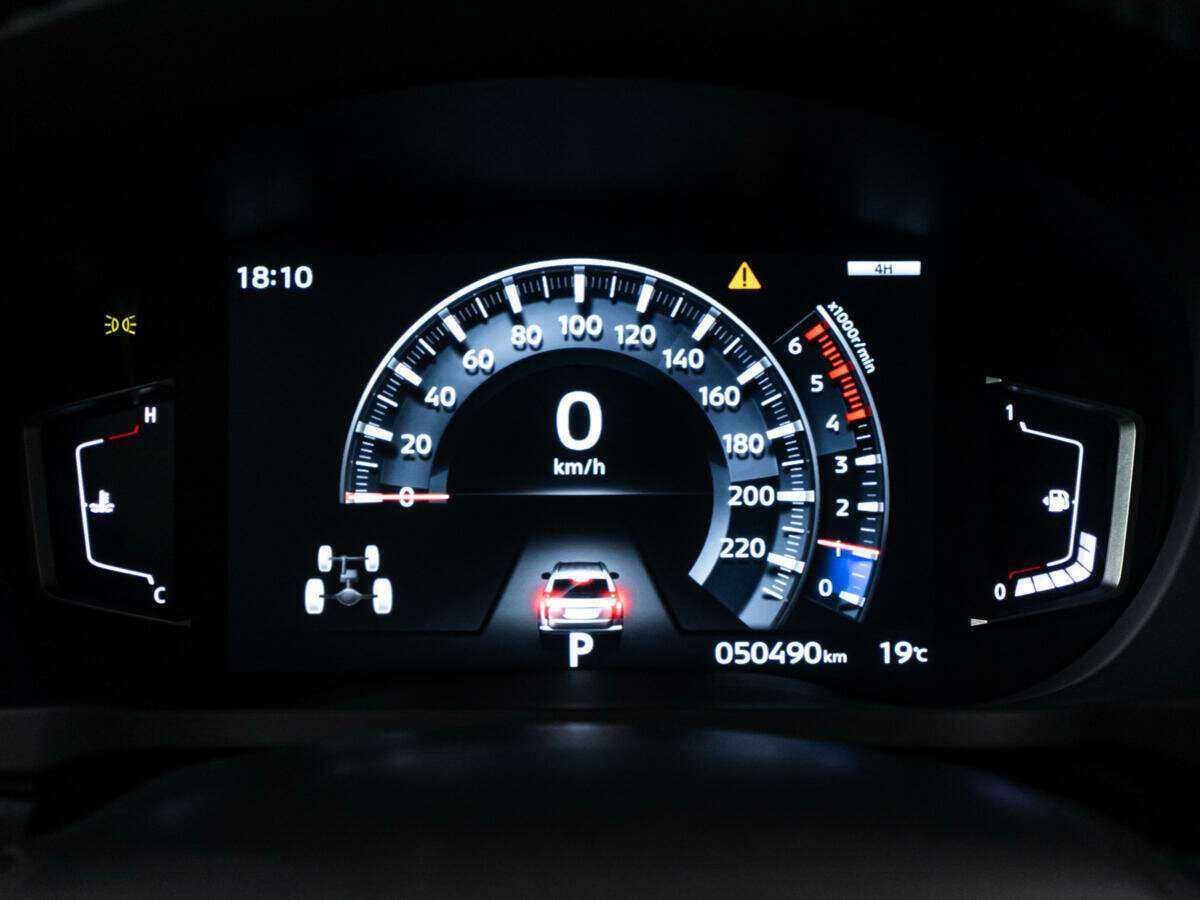 Mitsubishi Pajero Sport, 2022 Фото №12