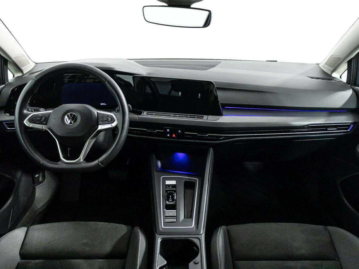 Volkswagen Golf, 2021 Фото №13