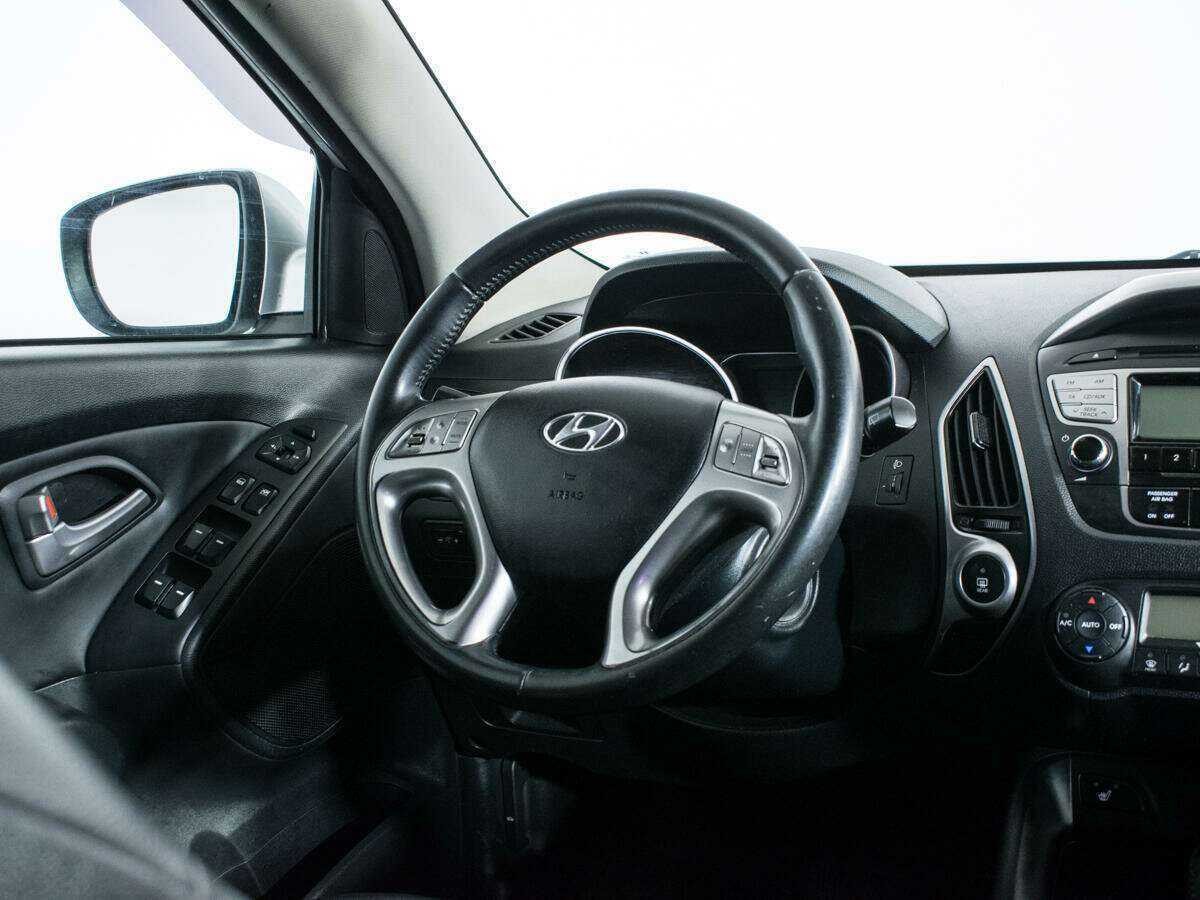 Hyundai ix35, 2011 Фото №14