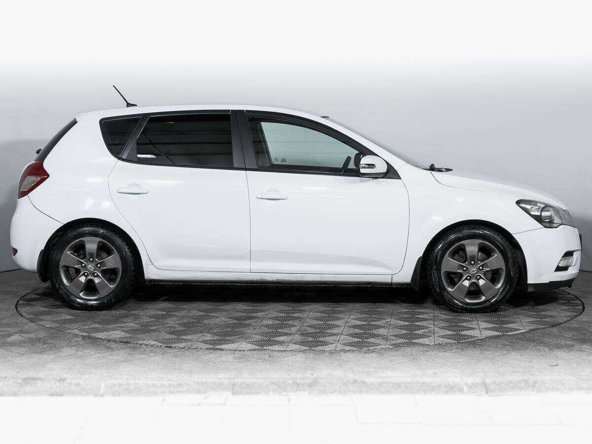 Kia Ceed, 2010 Фото №4