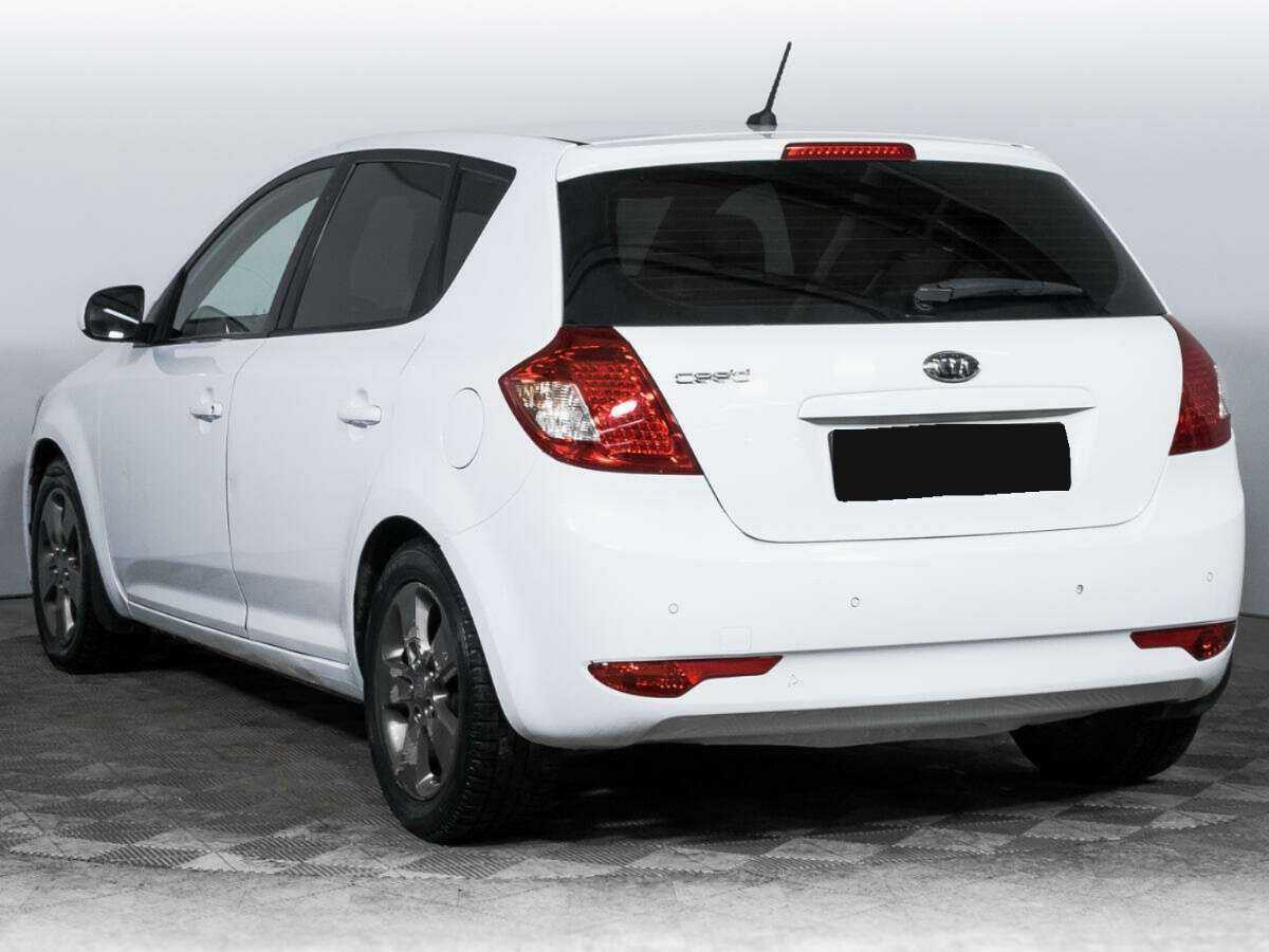 Kia Ceed, 2010 Фото №7