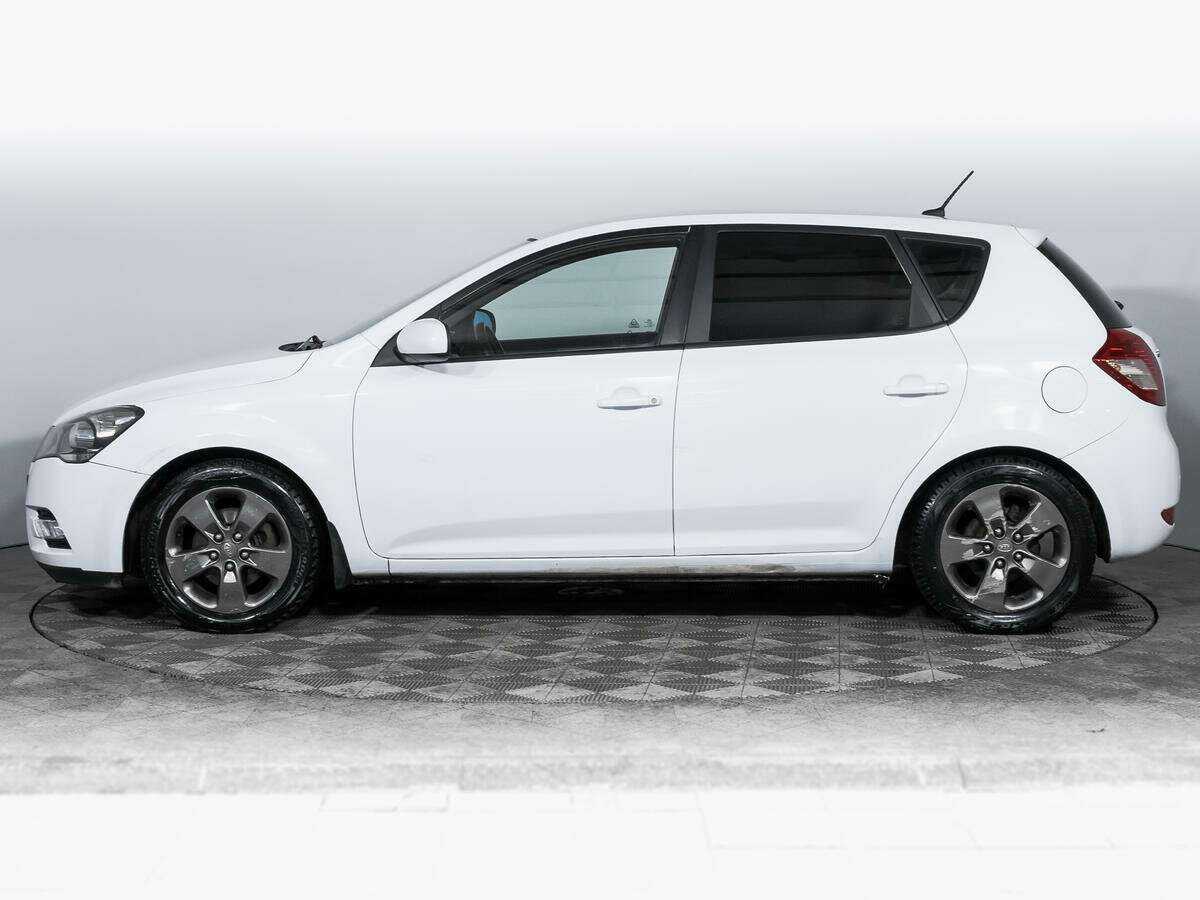 Kia Ceed, 2010 Фото №8