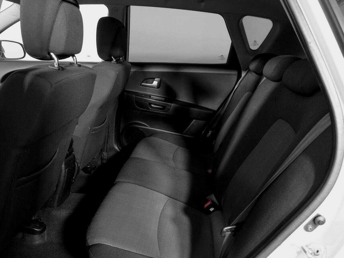 Kia Ceed, 2010 Фото №10