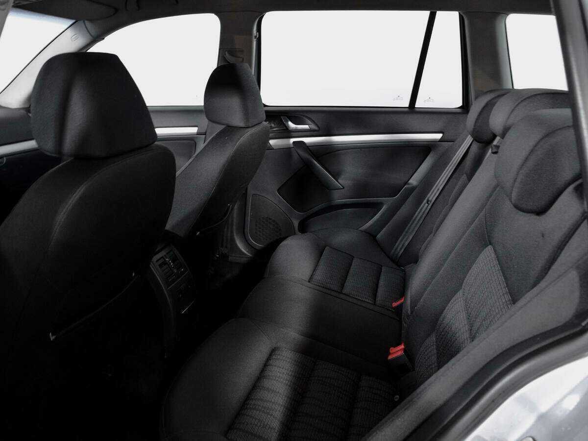 Skoda Octavia DSG7, 2009 Фото №10