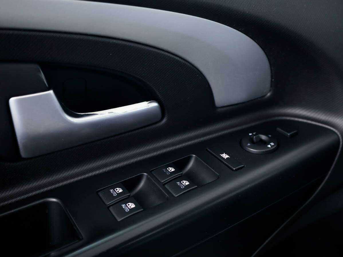 Kia Ceed, 2011 Фото №16