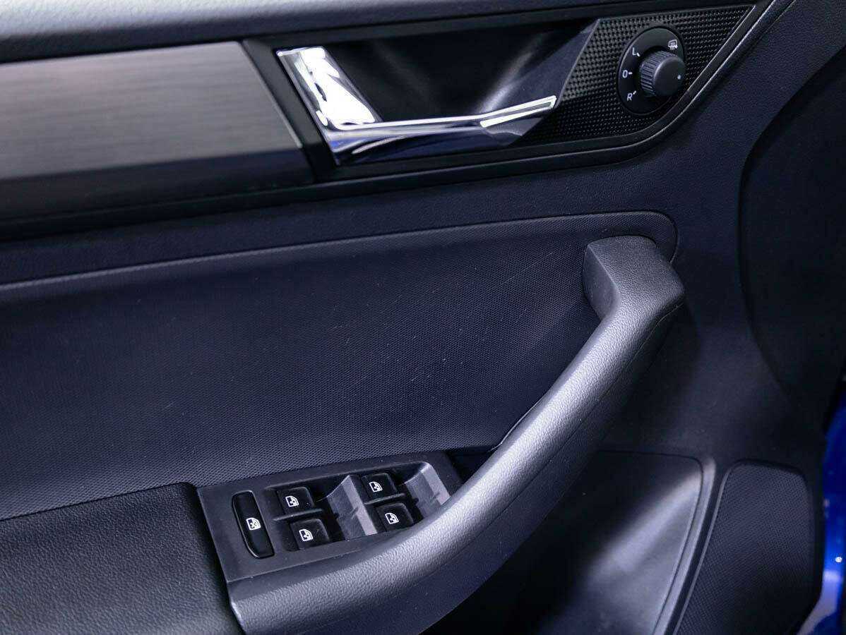 Skoda Rapid, 2017 Фото №13