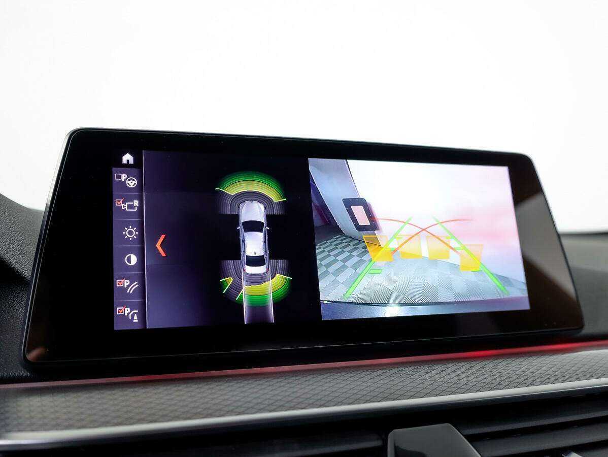 BMW 5 серии 520d xDrive, 2018 Фото №15