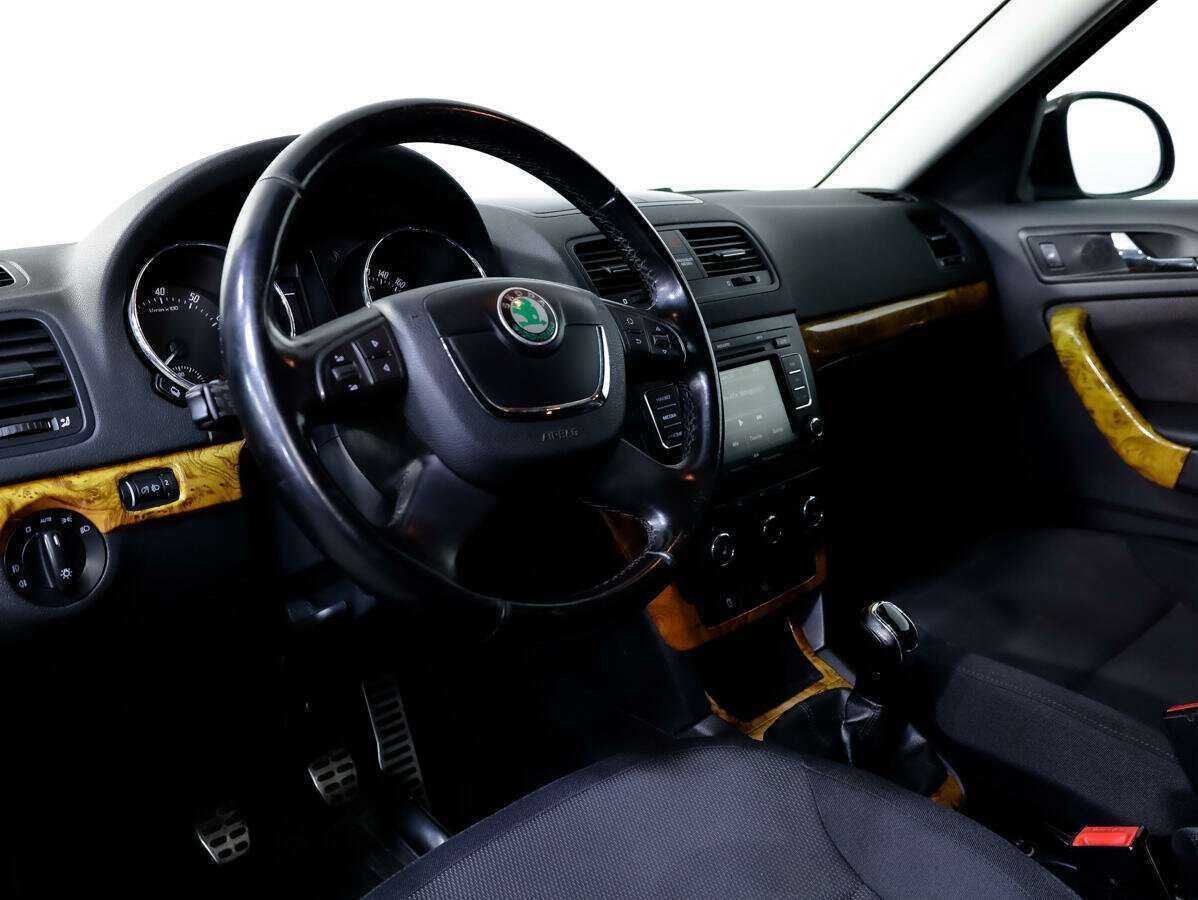 Skoda Yeti, 2011 Фото №11