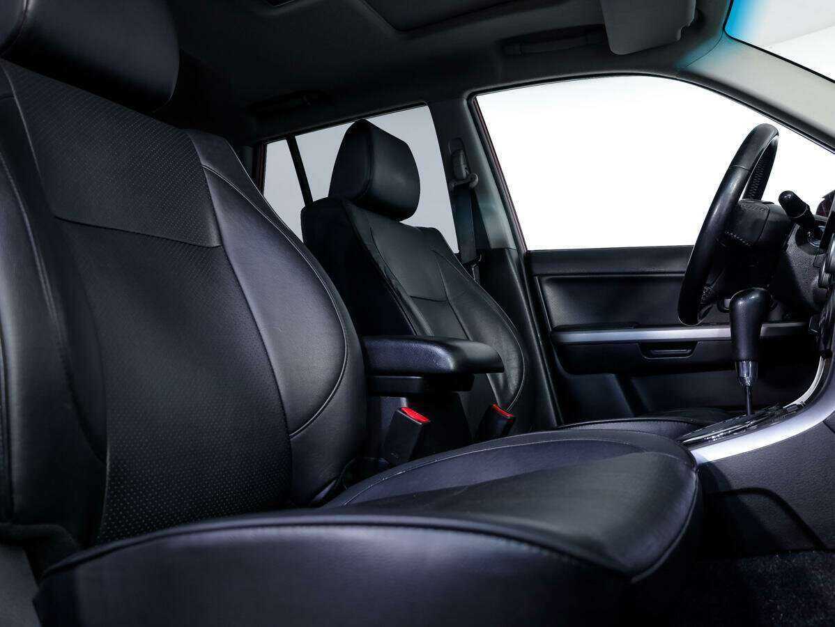 Suzuki Grand Vitara, 2010 Фото №13