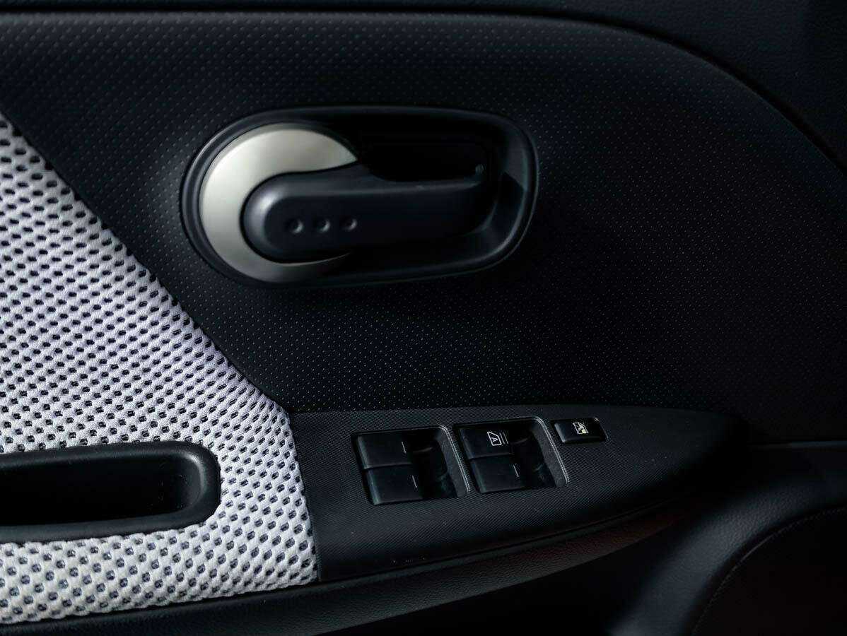 Nissan Note, 2008 Фото №14